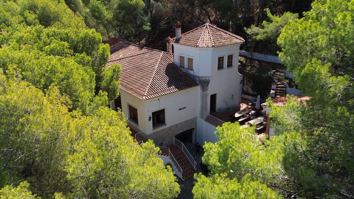 6 Bed Detached Villa in Calasparra