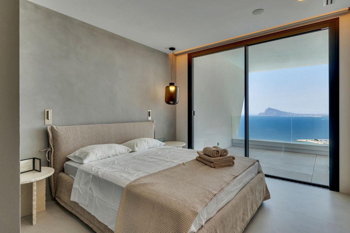 4 Bed Semi-Detached House in Pueblo Mascarat