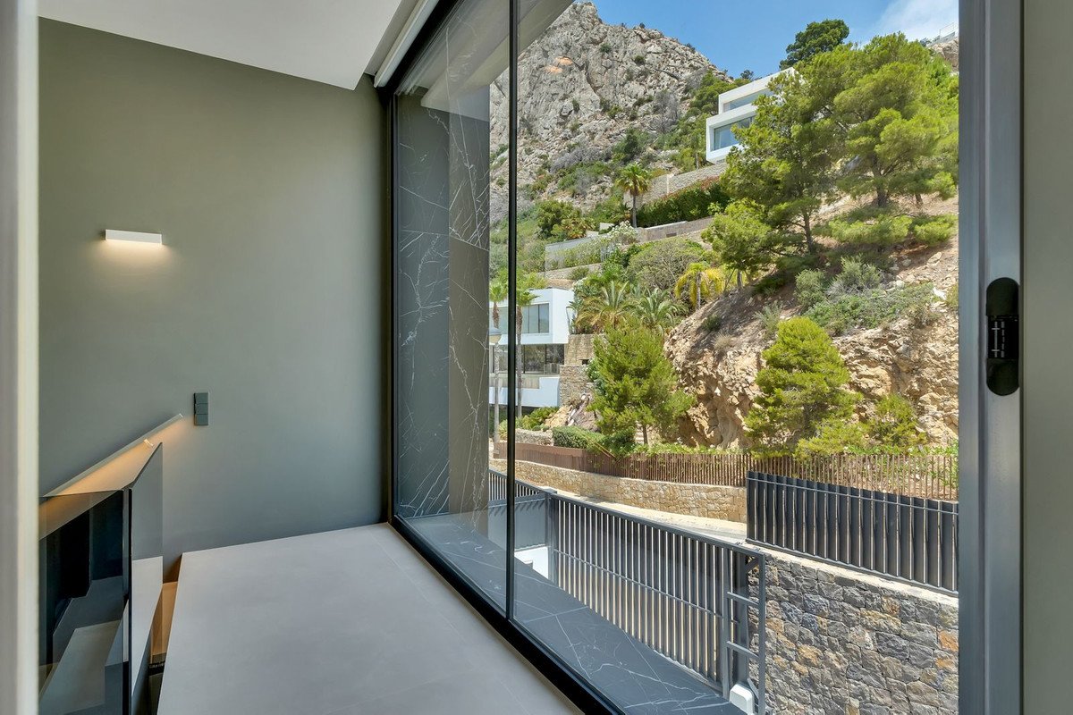 4 Bed Semi-Detached House in Pueblo Mascarat