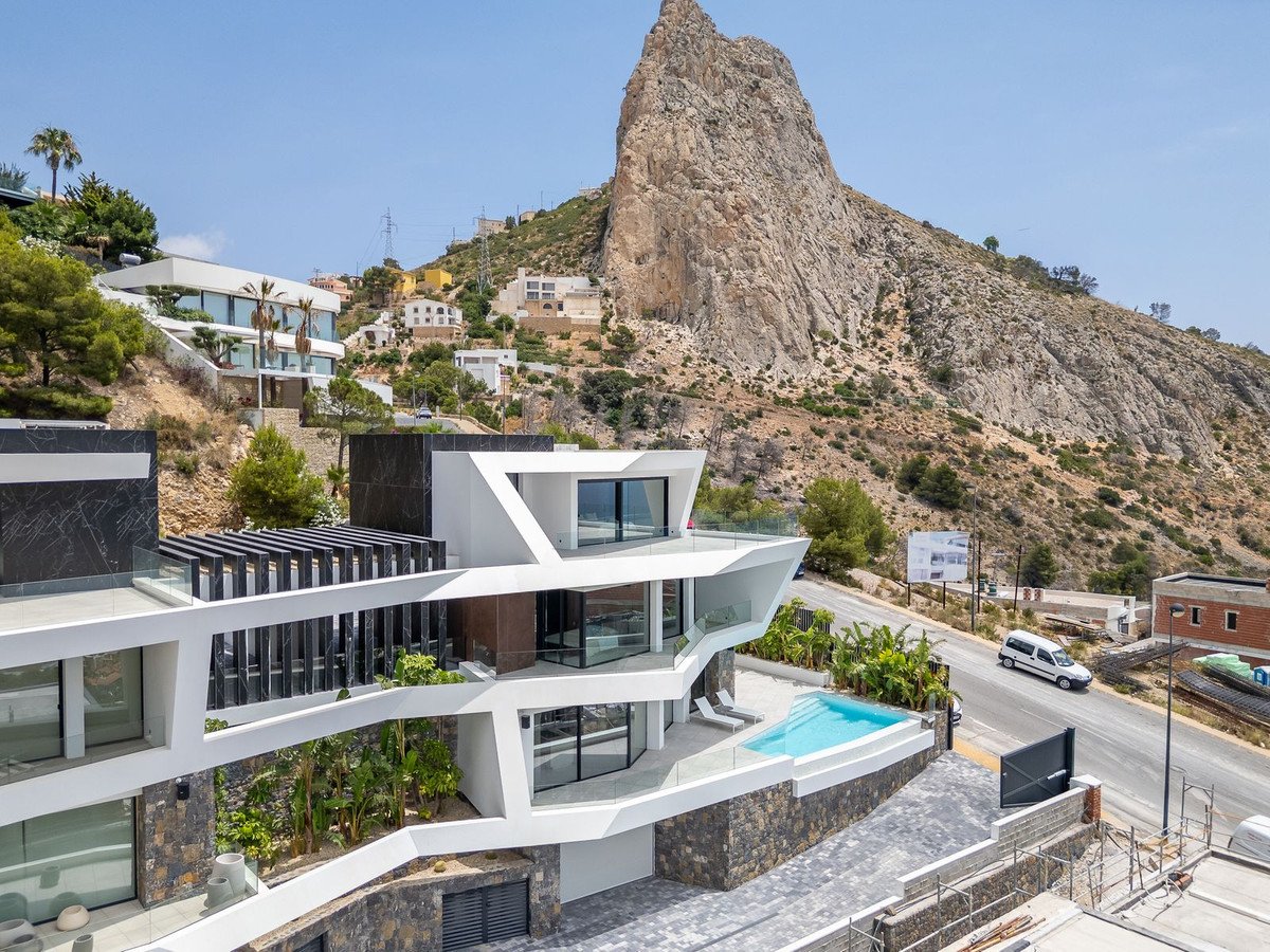 4 Bed Semi-Detached House in Pueblo Mascarat