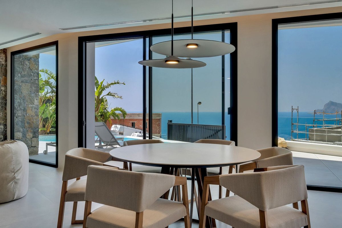 4 Bed Semi-Detached House in Pueblo Mascarat
