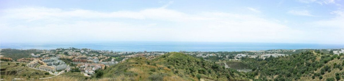 Residential Plot in Riviera del Sol