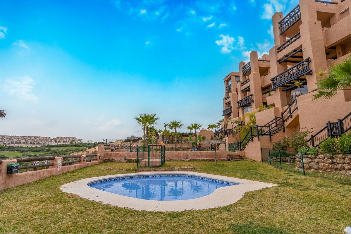 2 Bed Ground Floor Apartment in Manilva