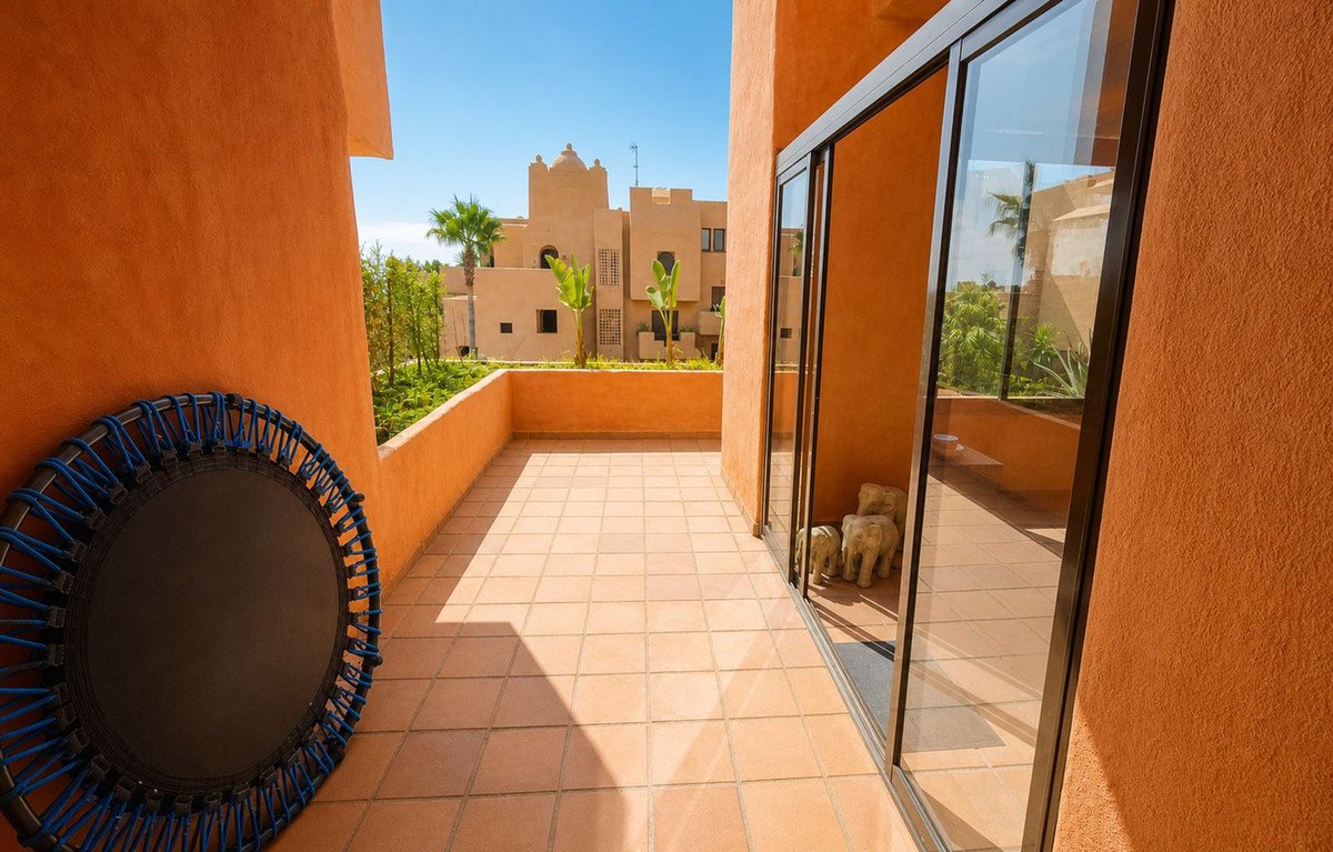 2 Bed Ground Floor Apartment in Manilva