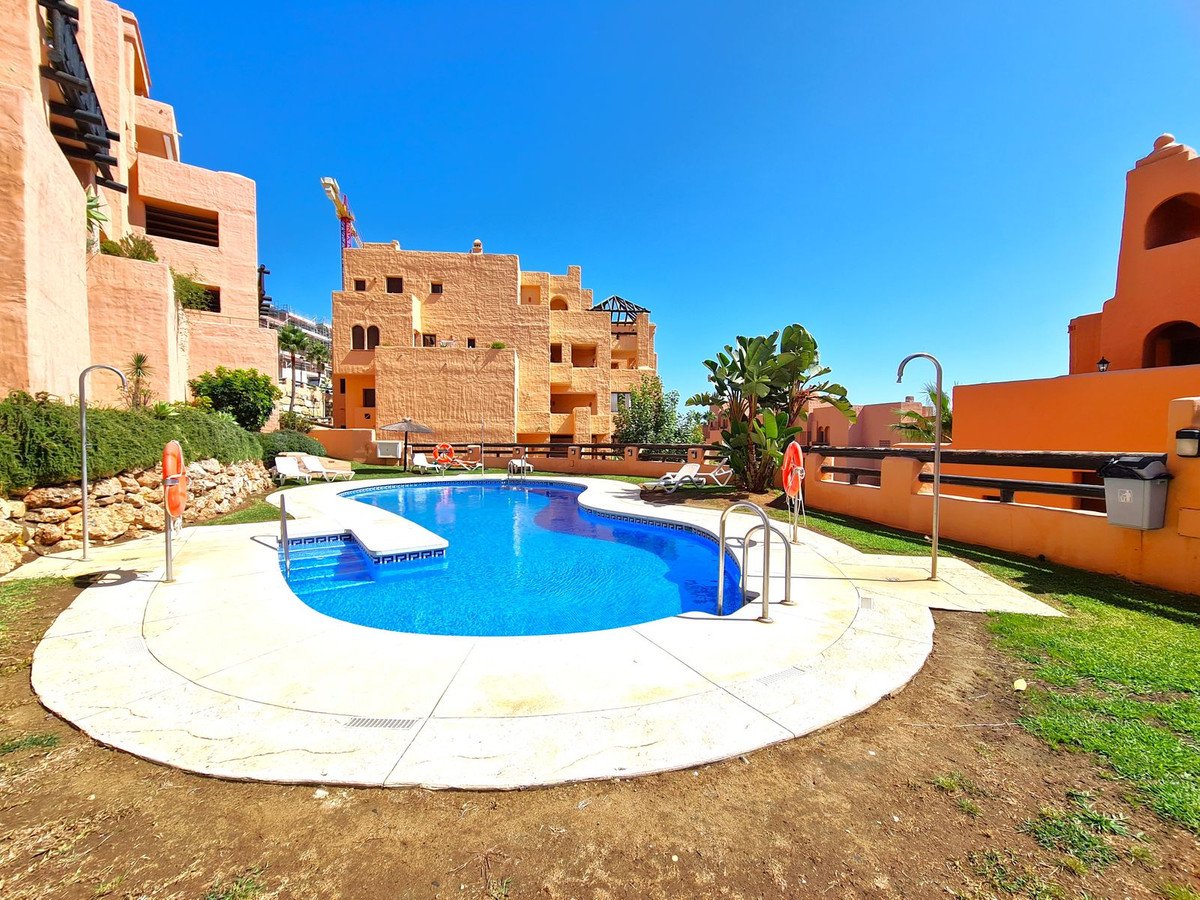 2 Bed Ground Floor Apartment in Manilva