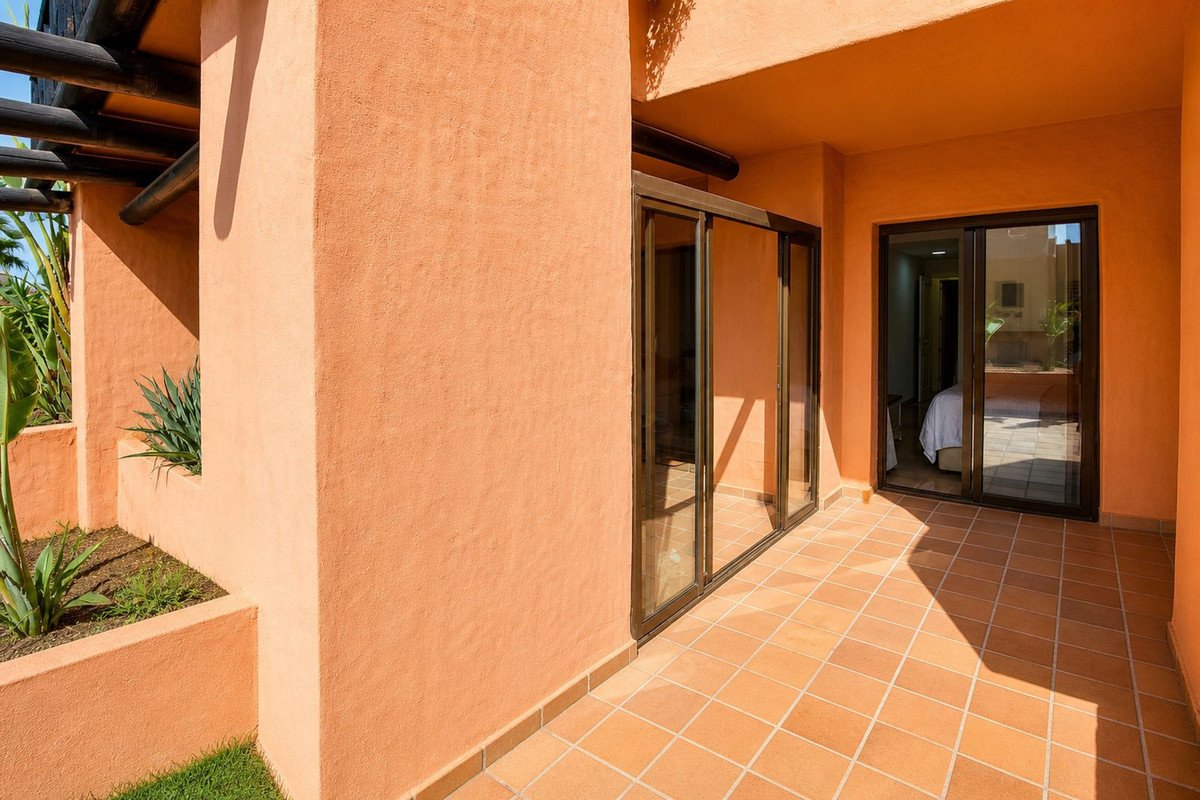 2 Bed Ground Floor Apartment in Manilva