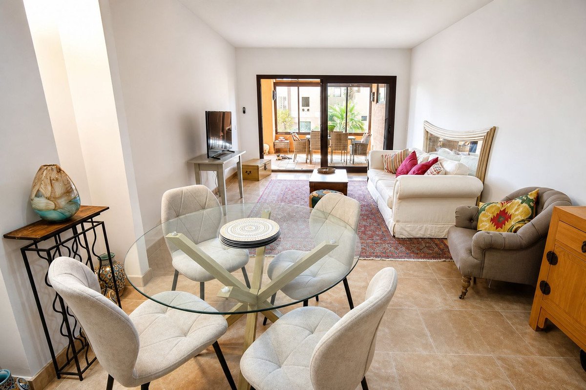 2 Bed Ground Floor Apartment in Manilva