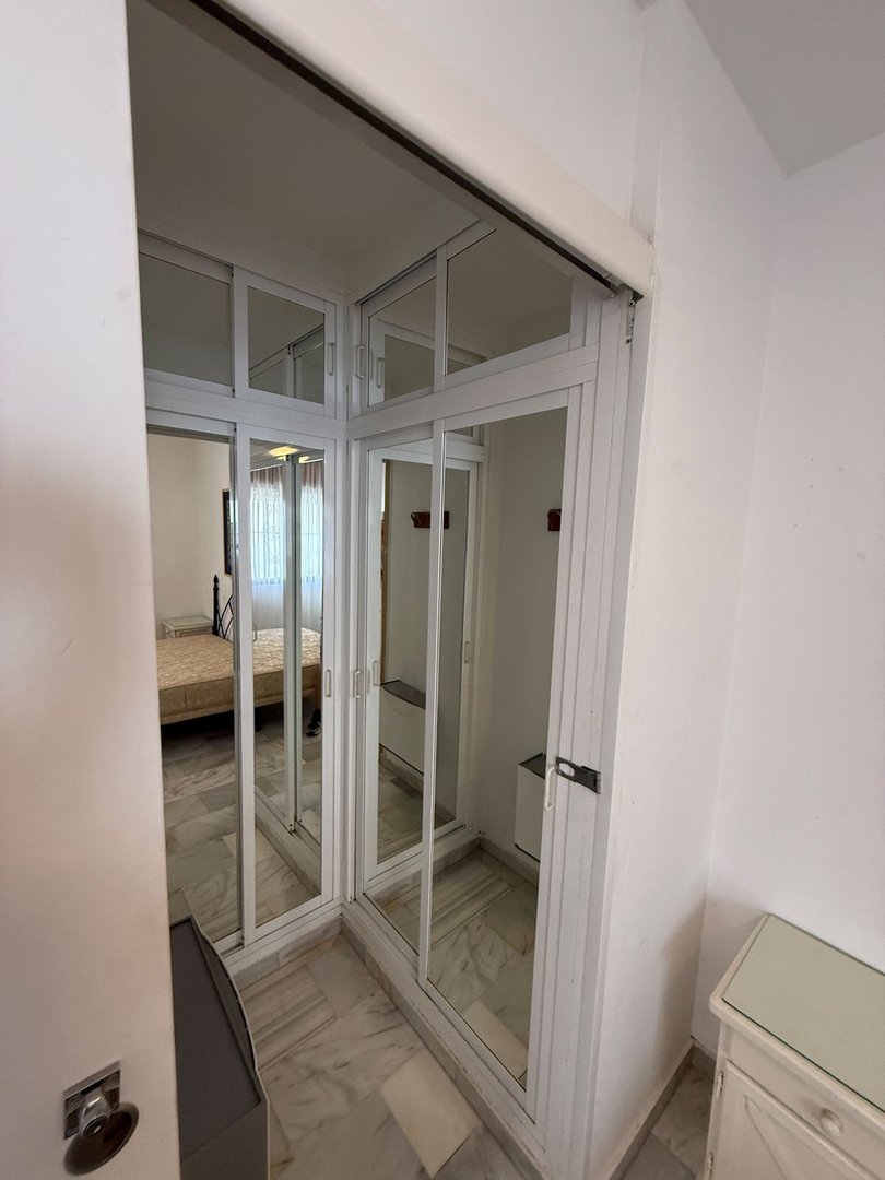 2 Bed Middle Floor Apartment in El Chaparral