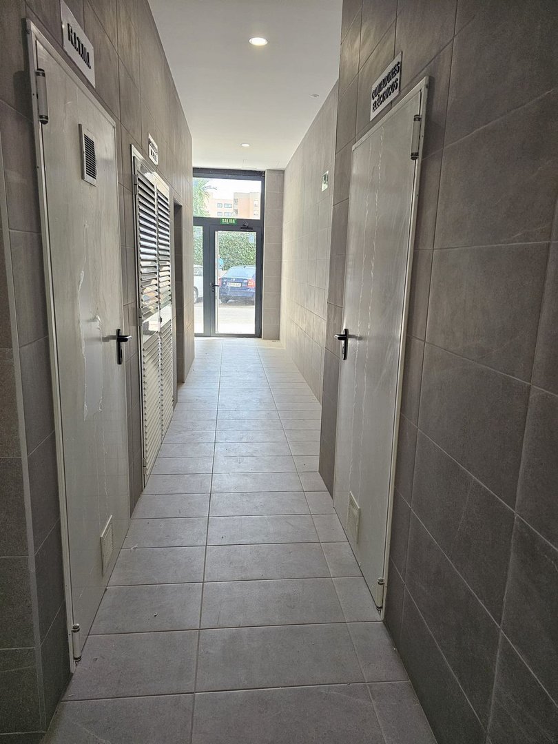 1 Bed Middle Floor Apartment in Málaga Centro