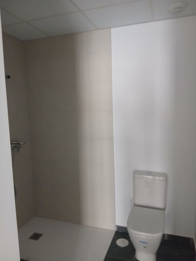 1 Bed Middle Floor Apartment in Málaga Centro