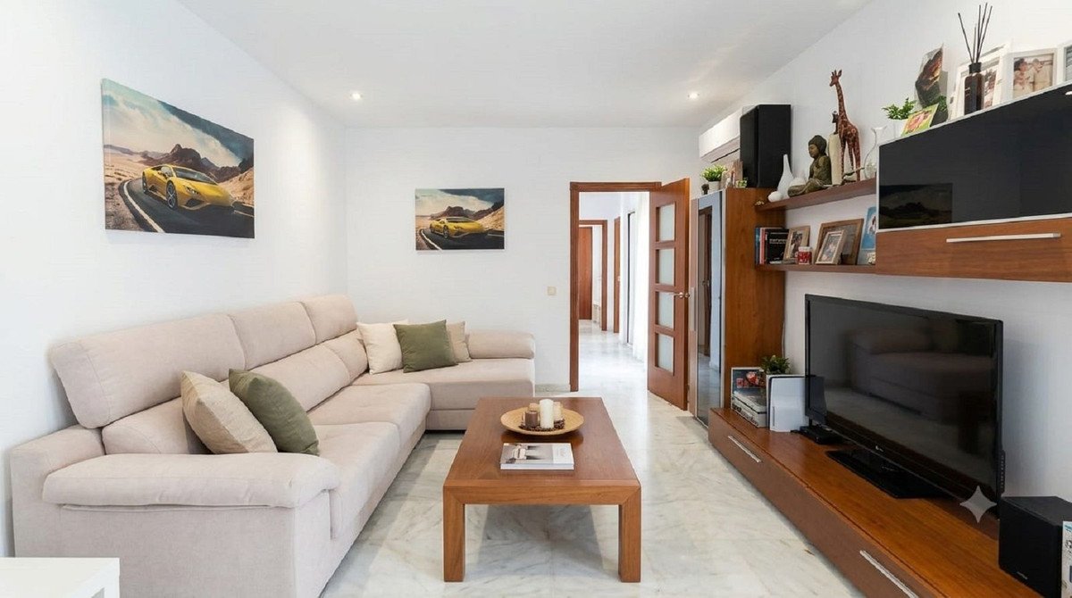 2 Bed Ground Floor Apartment in Fuengirola