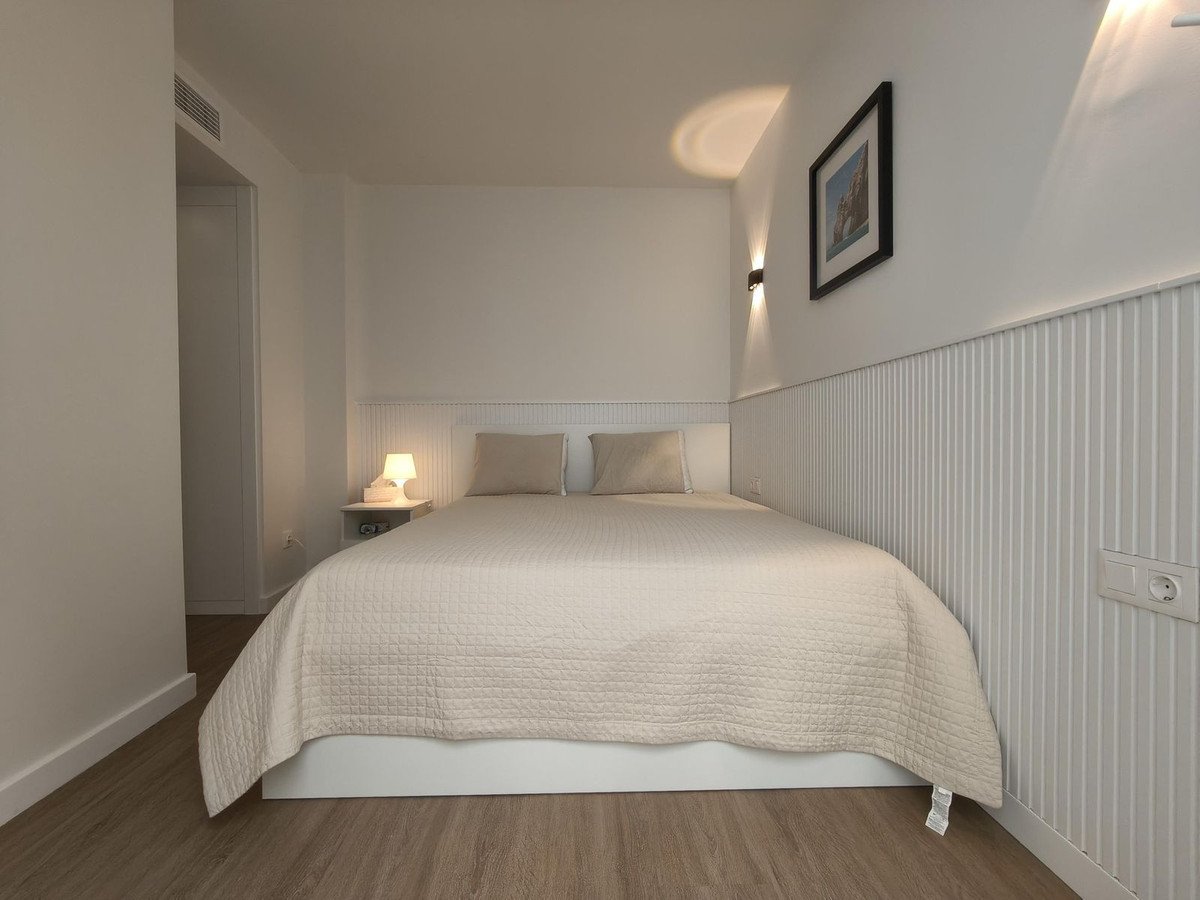 2 Bed Middle Floor Apartment in Torreblanca