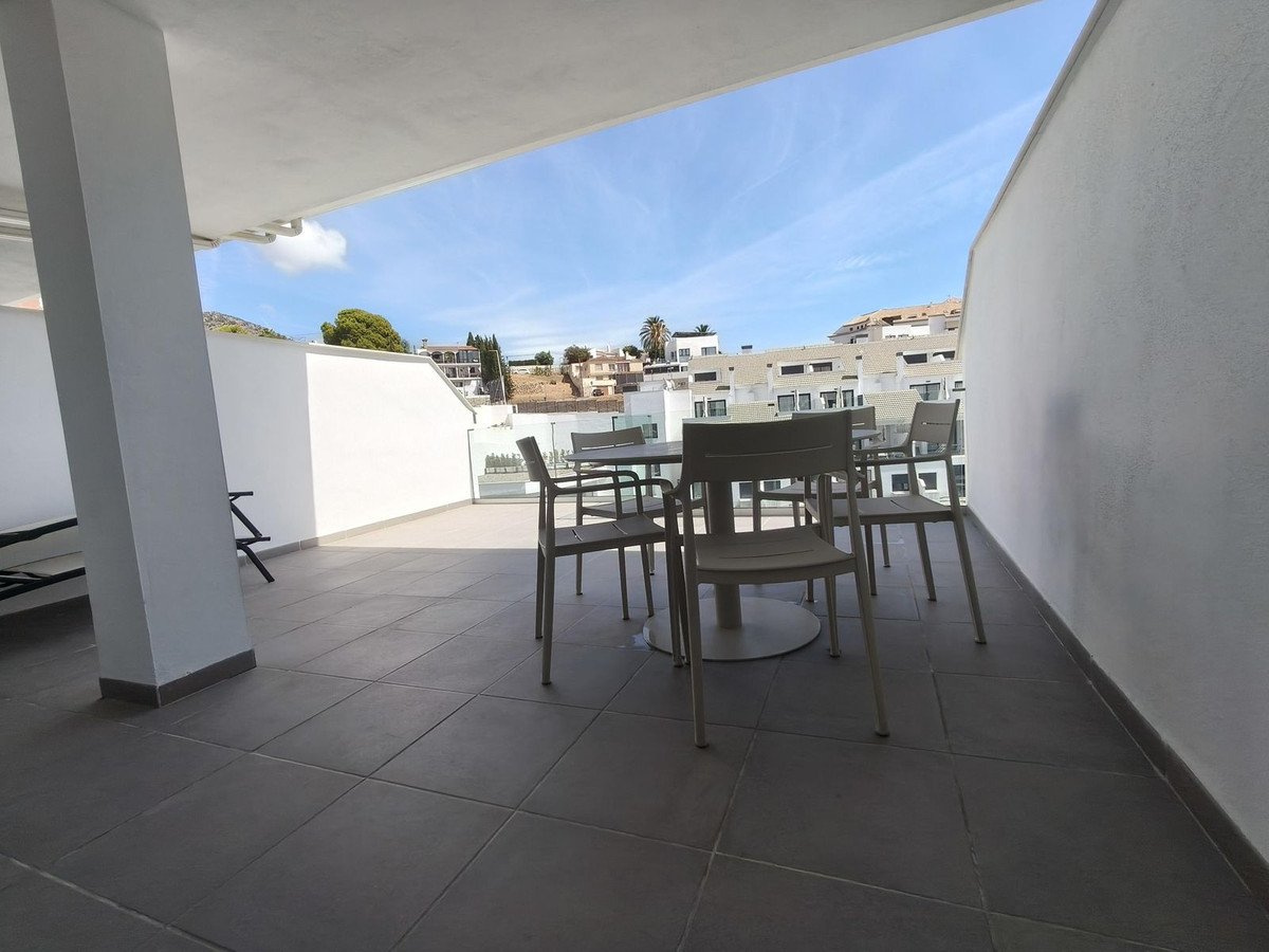 2 Bed Middle Floor Apartment in Torreblanca