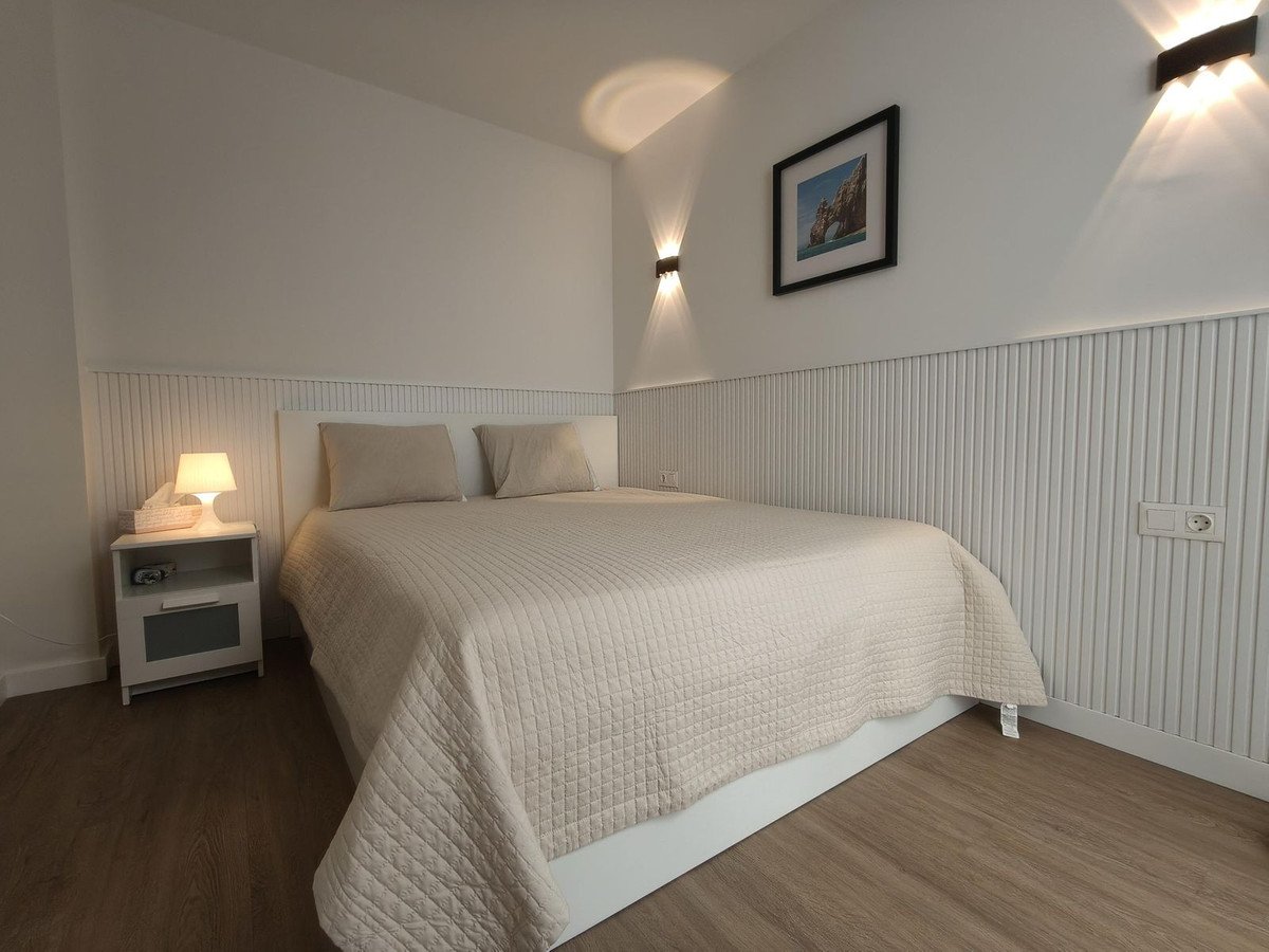 2 Bed Middle Floor Apartment in Torreblanca