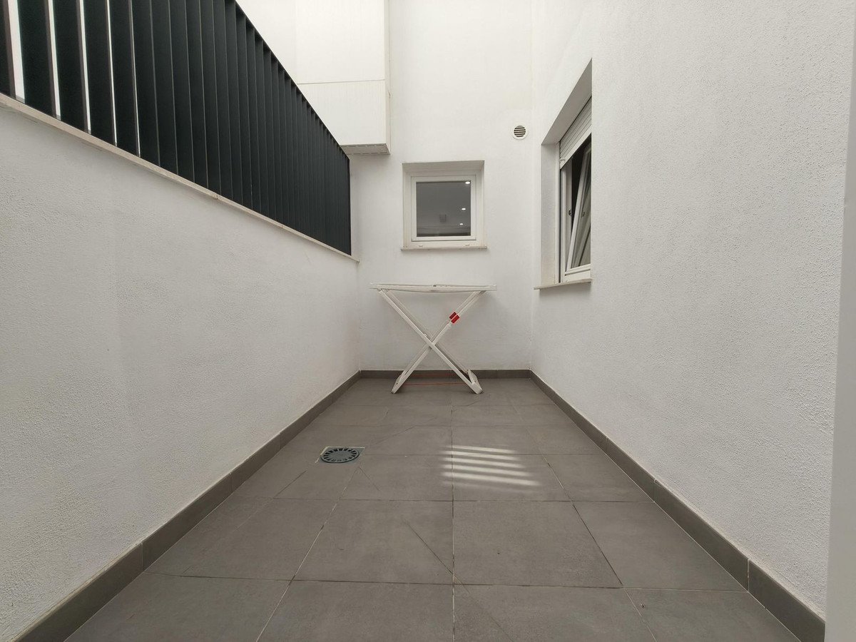 2 Bed Middle Floor Apartment in Torreblanca