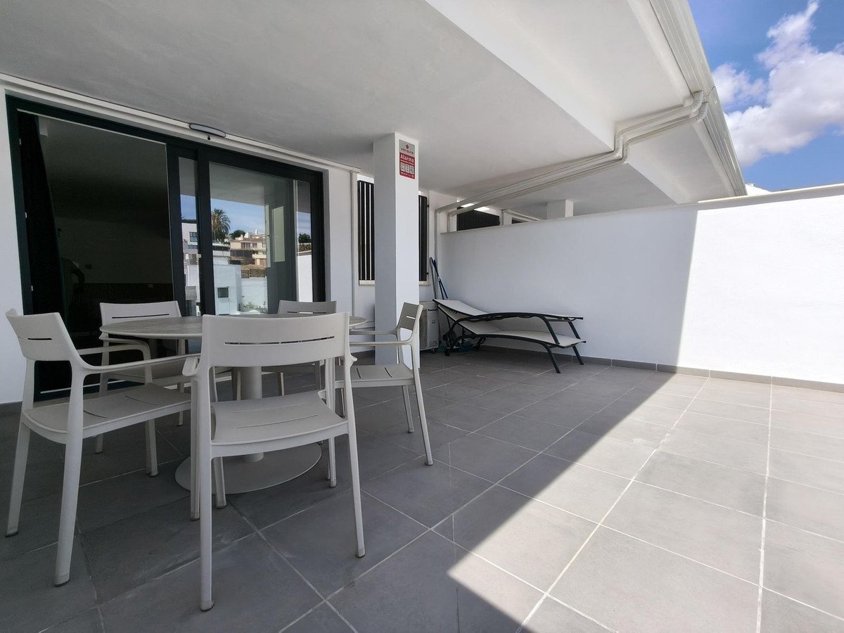 2 Bed Middle Floor Apartment in Torreblanca
