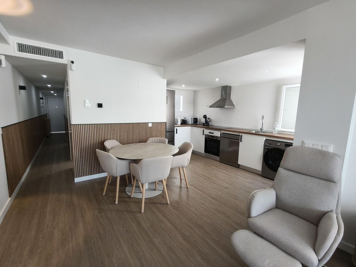 2 Bed Middle Floor Apartment in Torreblanca