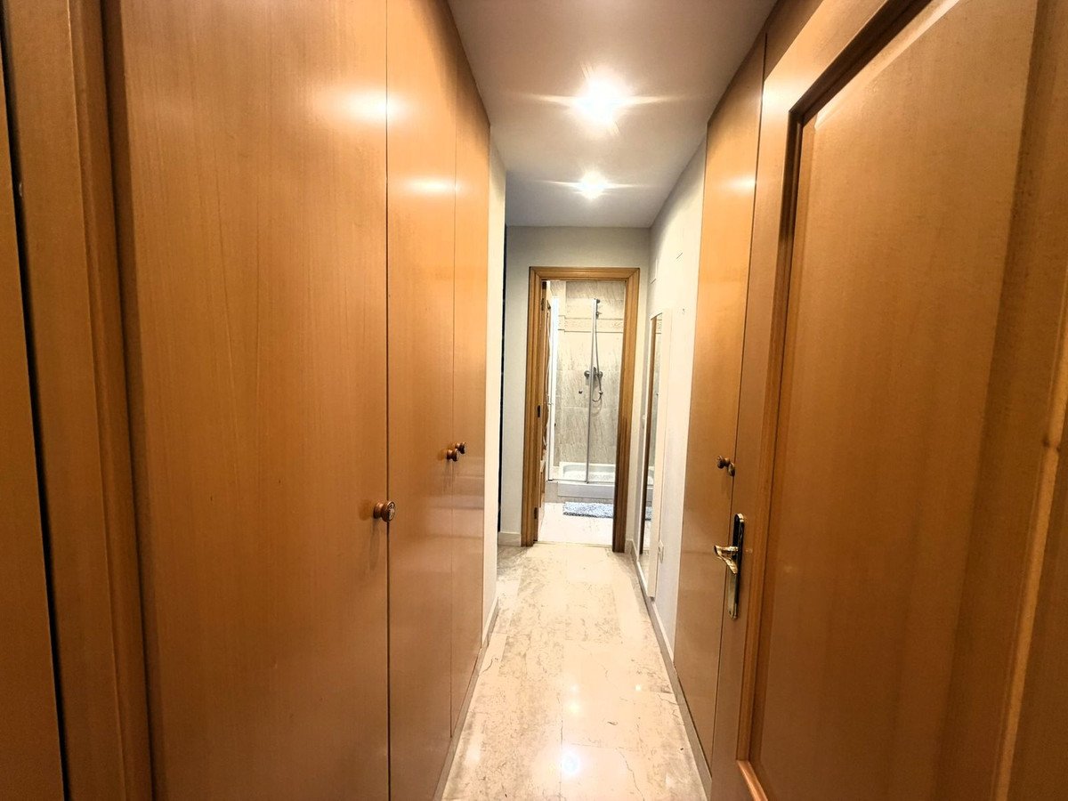 3 Bed Middle Floor Apartment in El Paraiso