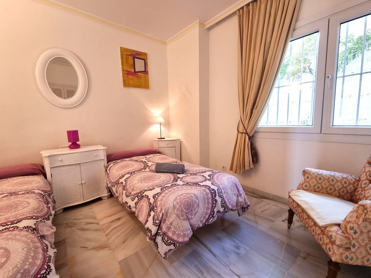 3 Bed Middle Floor Apartment in La Mairena