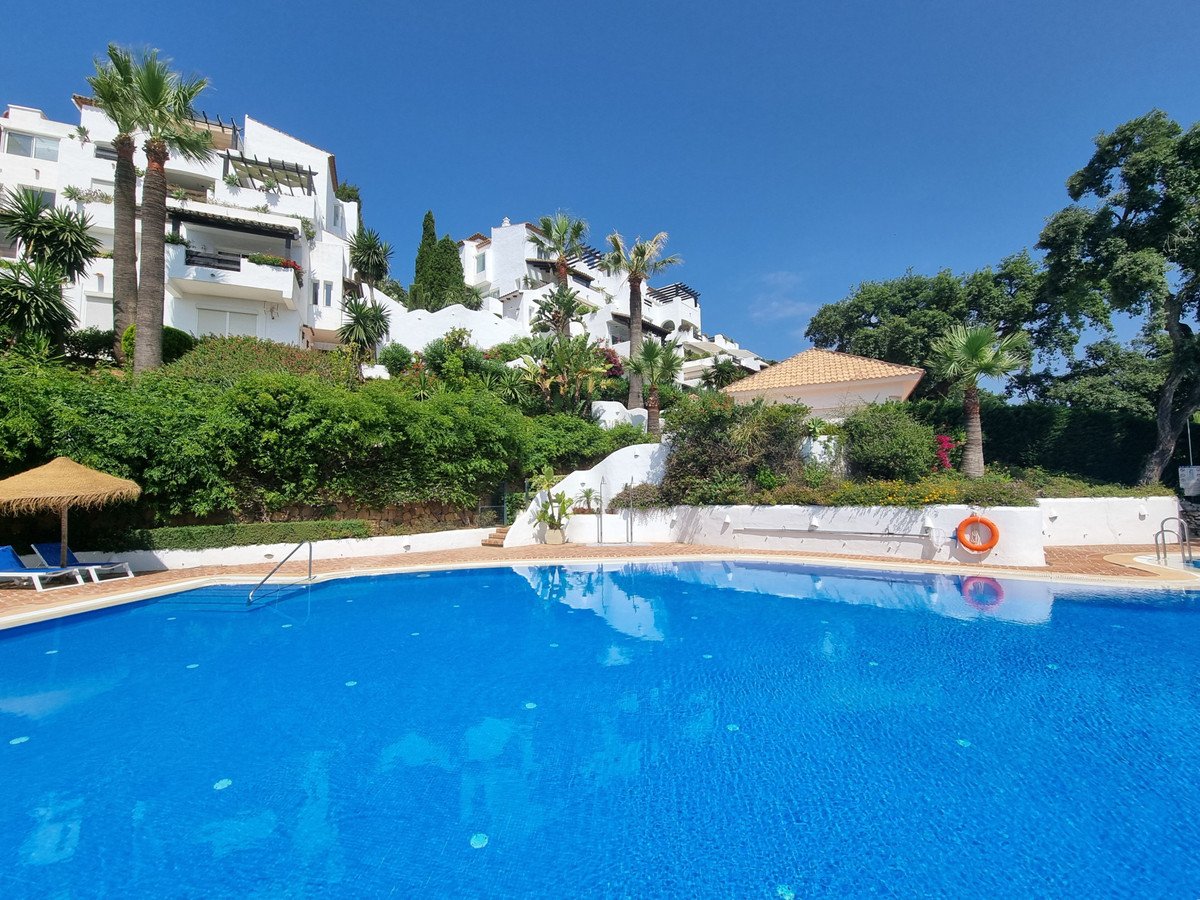 3 Bed Middle Floor Apartment in La Mairena