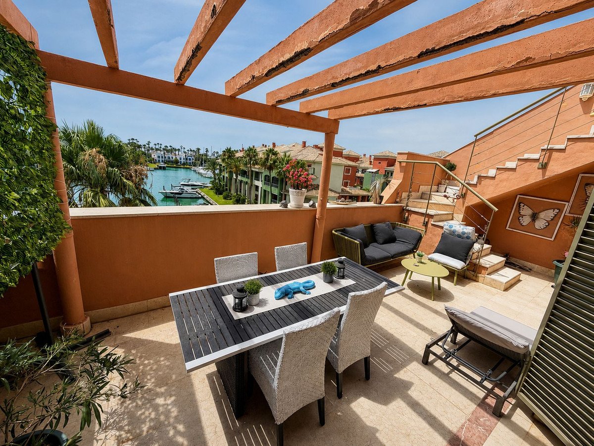 3 Bed Penthouse Duplex in Sotogrande Marina