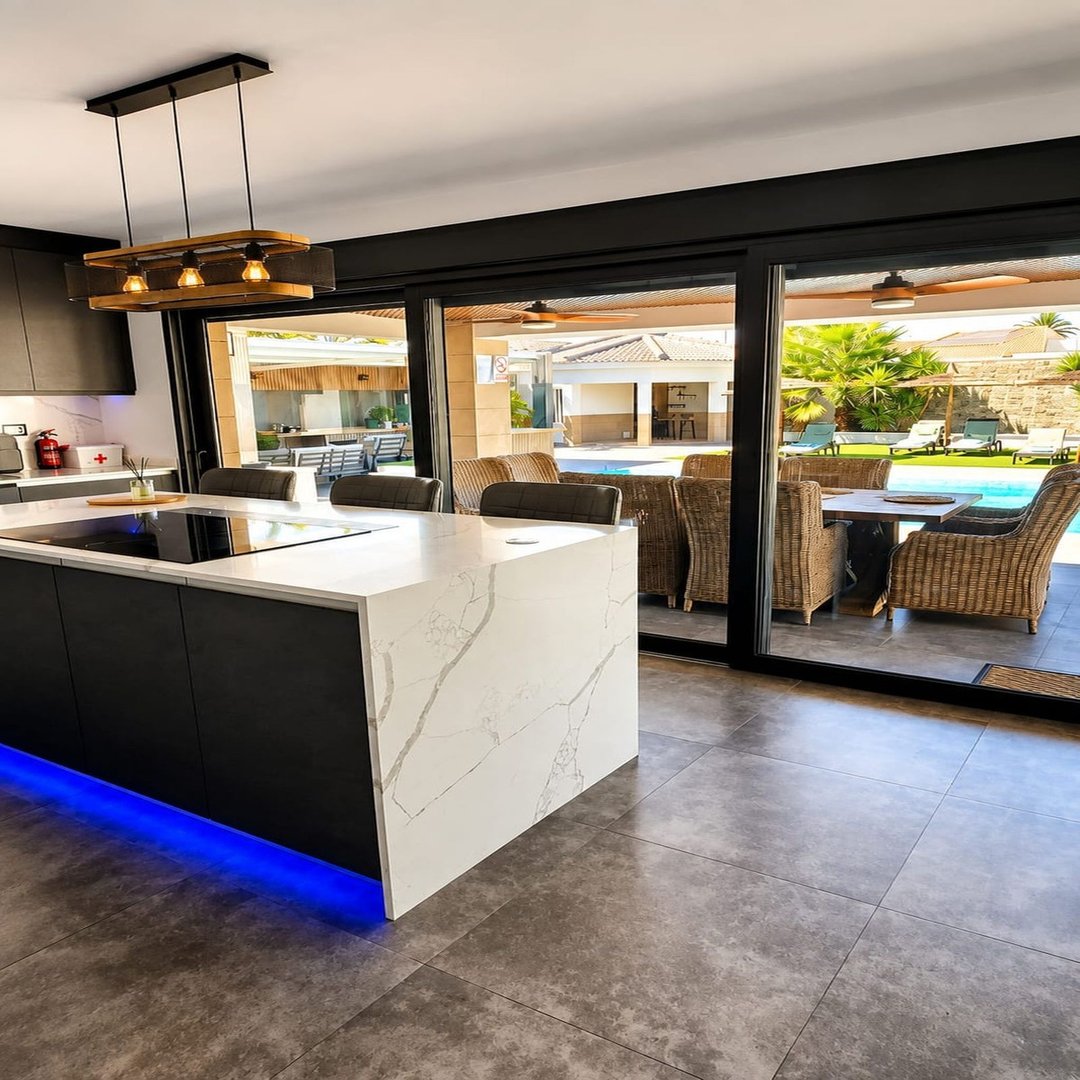 5 Bed Detached Villa in Torrevieja