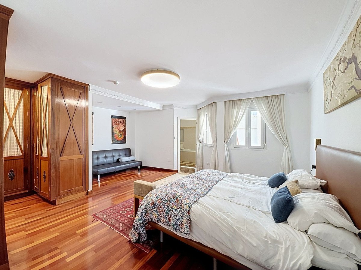 3 Bed Penthouse Duplex in Málaga Centro
