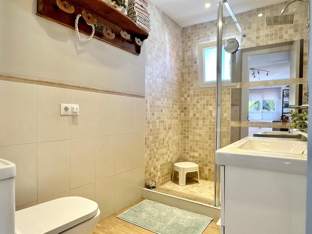 3 Bed Detached Villa in Marbella