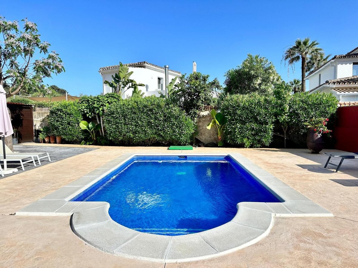 3 Bed Detached Villa in Marbella