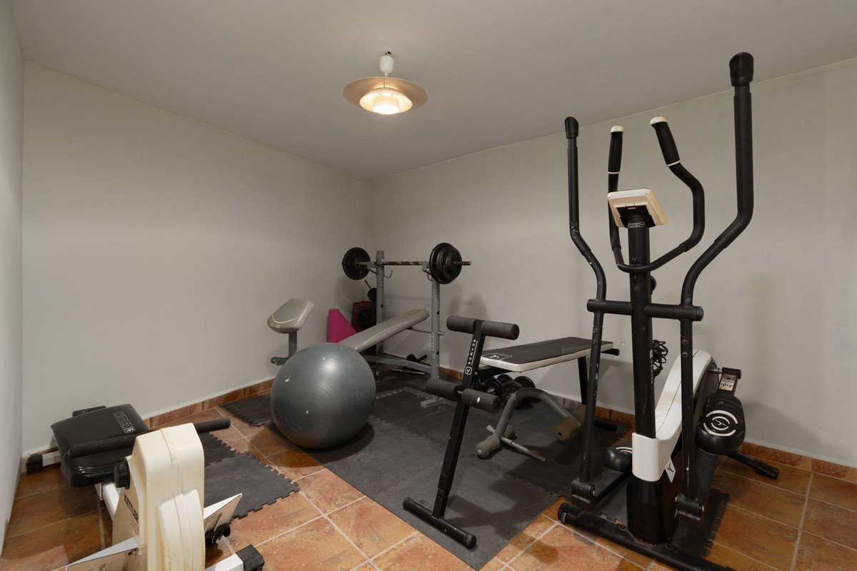 5 Bed Detached Villa in Torrequebrada