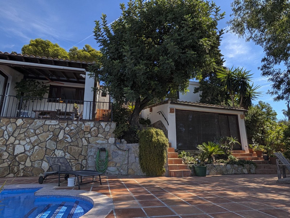 3 Bed Detached Villa in El Rosario
