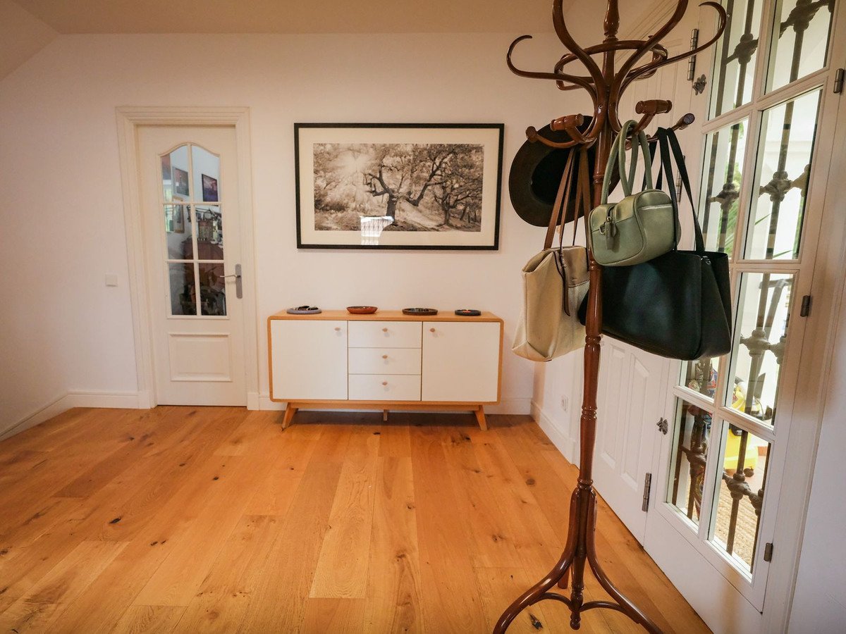 6 Bed Detached Villa in Málaga Este