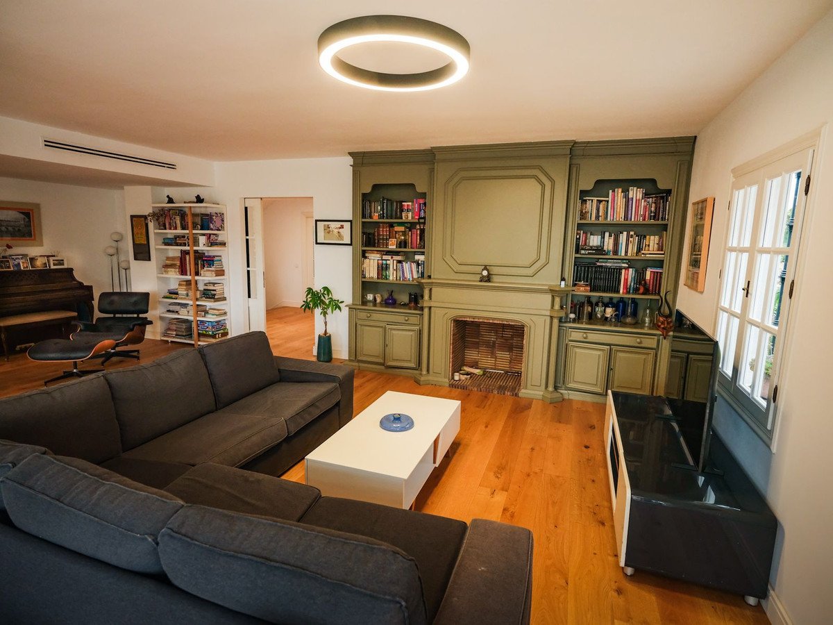 6 Bed Detached Villa in Málaga Este