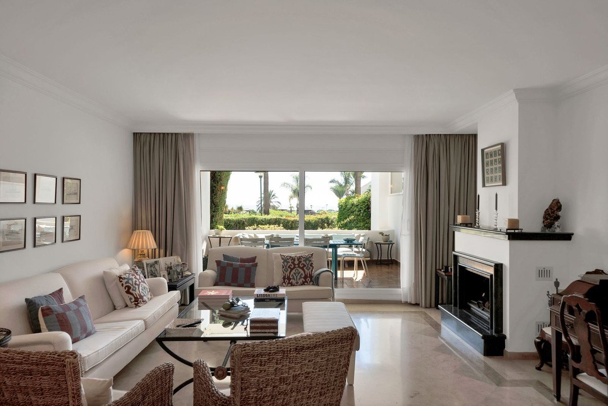3 Bed Ground Floor Apartment in Río Real