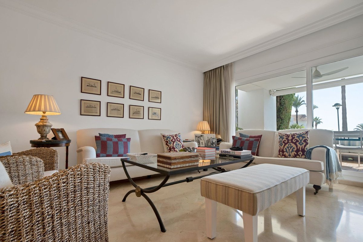 3 Bed Ground Floor Apartment in Río Real