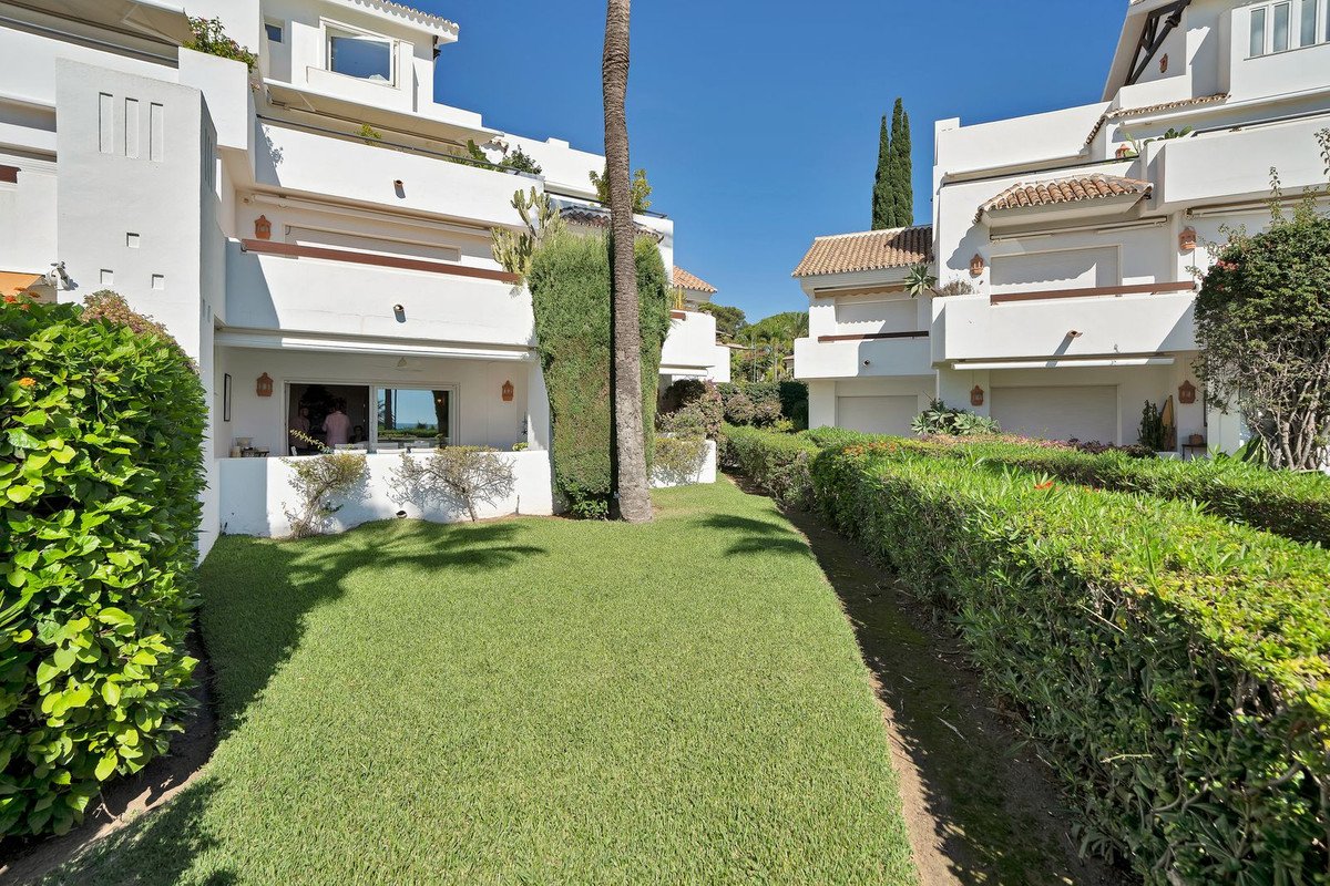 3 Bed Ground Floor Apartment in Río Real