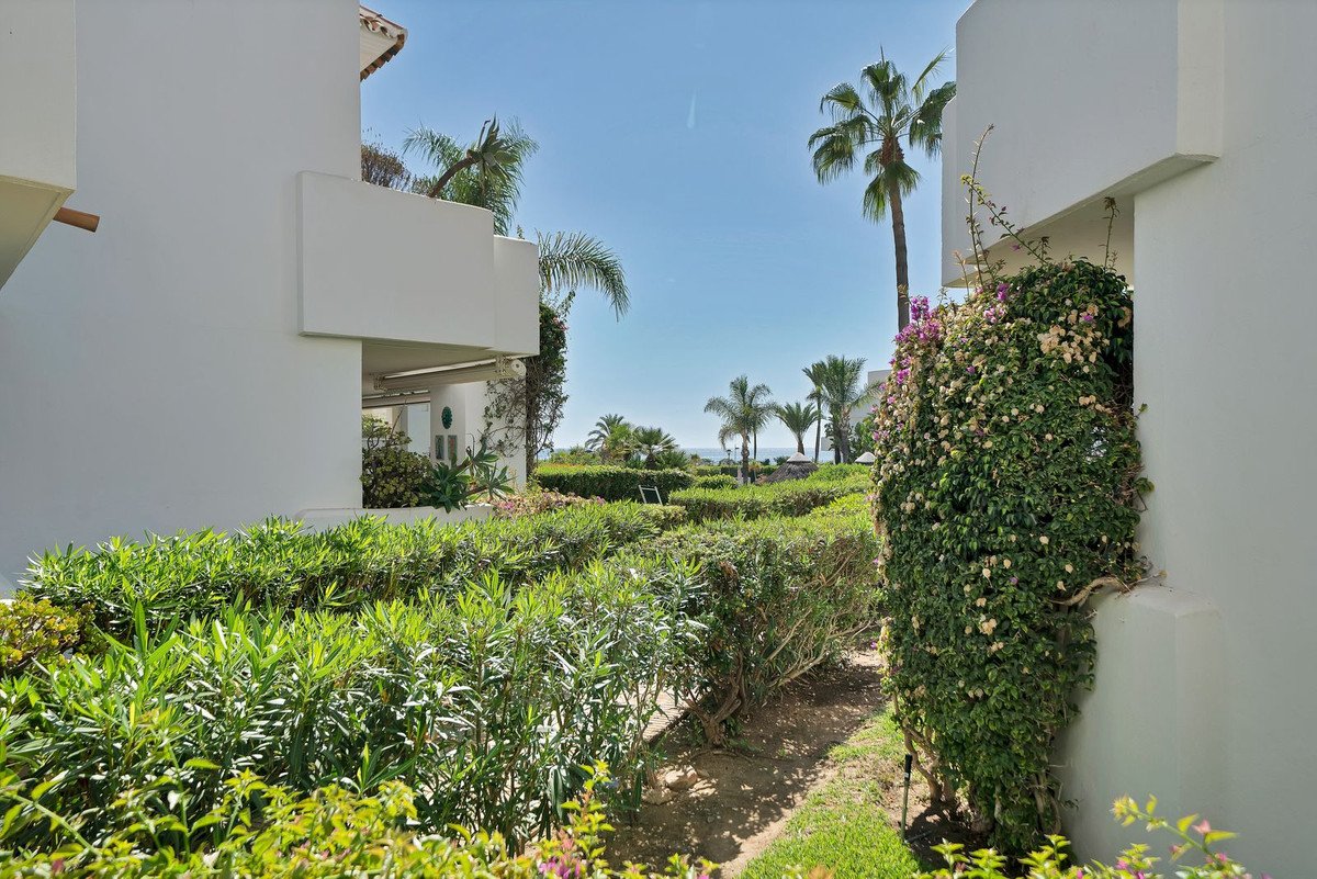 3 Bed Ground Floor Apartment in Río Real