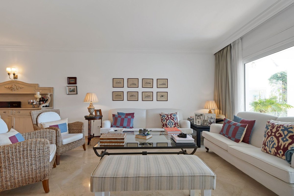 3 Bed Ground Floor Apartment in Río Real