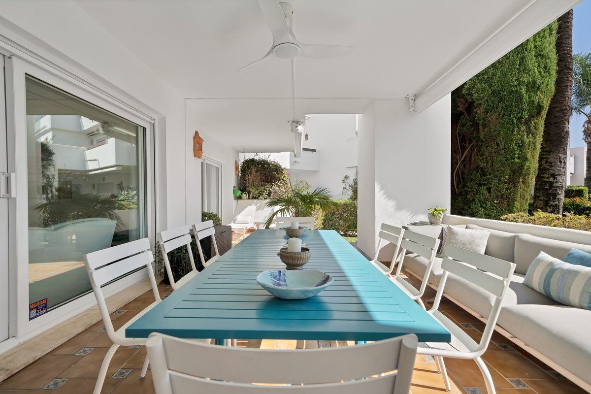 3 Bed Ground Floor Apartment in Río Real