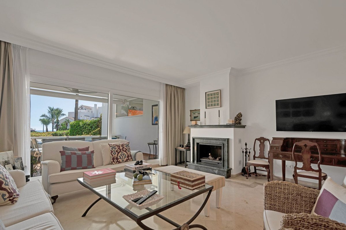 3 Bed Ground Floor Apartment in Río Real
