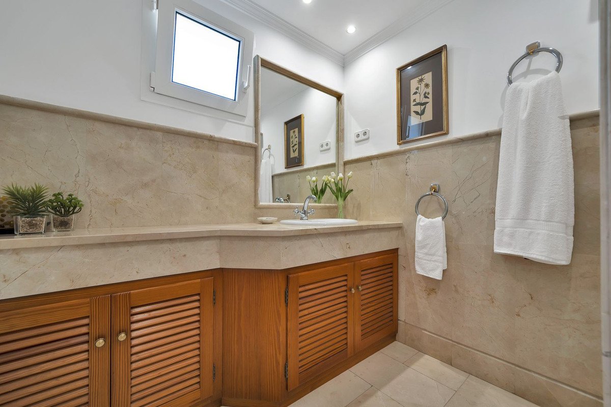 3 Bed Ground Floor Apartment in Río Real