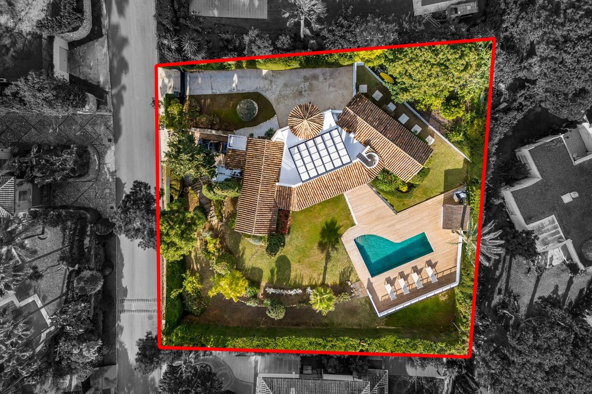 5 Bed Detached Villa in Hacienda Las Chapas