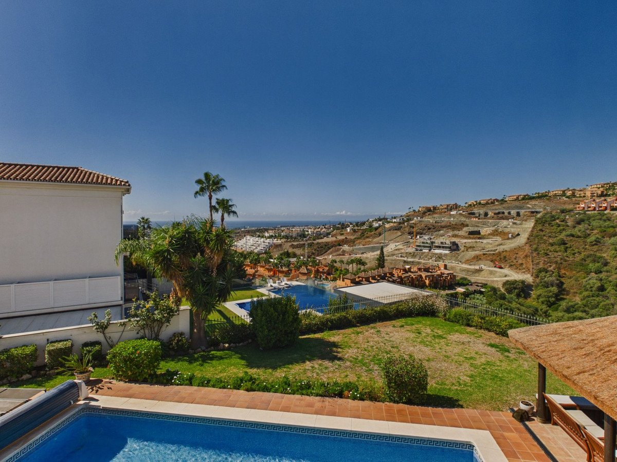 6 Bed Detached Villa in Benahavís