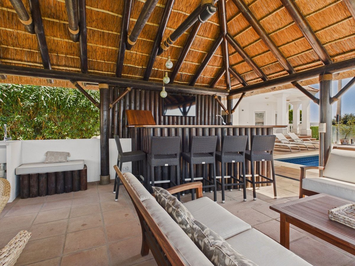 6 Bed Detached Villa in Benahavís