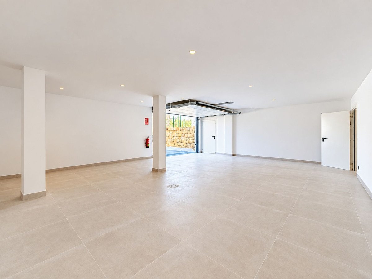 5 Bed Detached Villa in Nagüeles