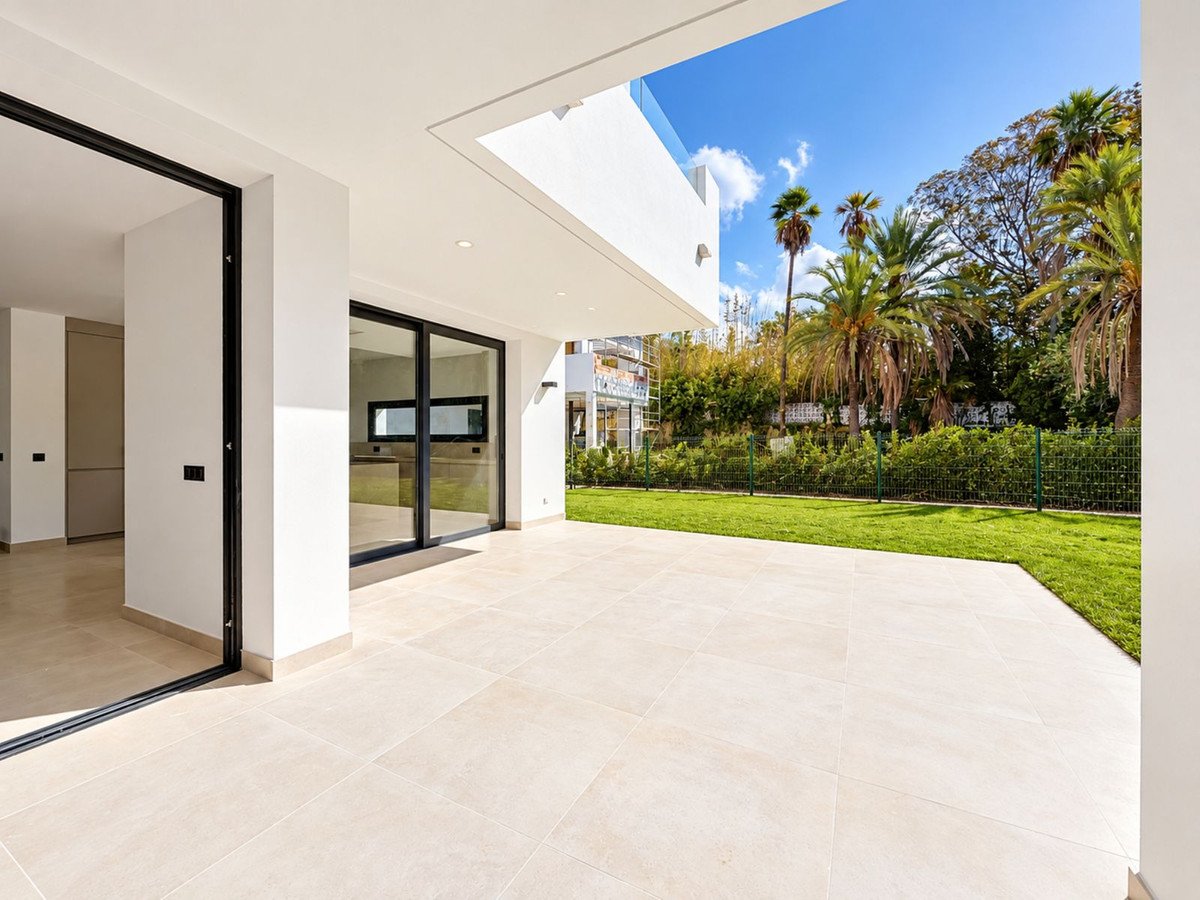 5 Bed Detached Villa in Nagüeles