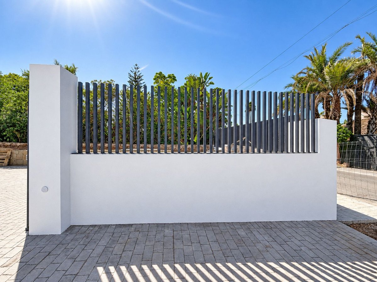 5 Bed Detached Villa in Nagüeles