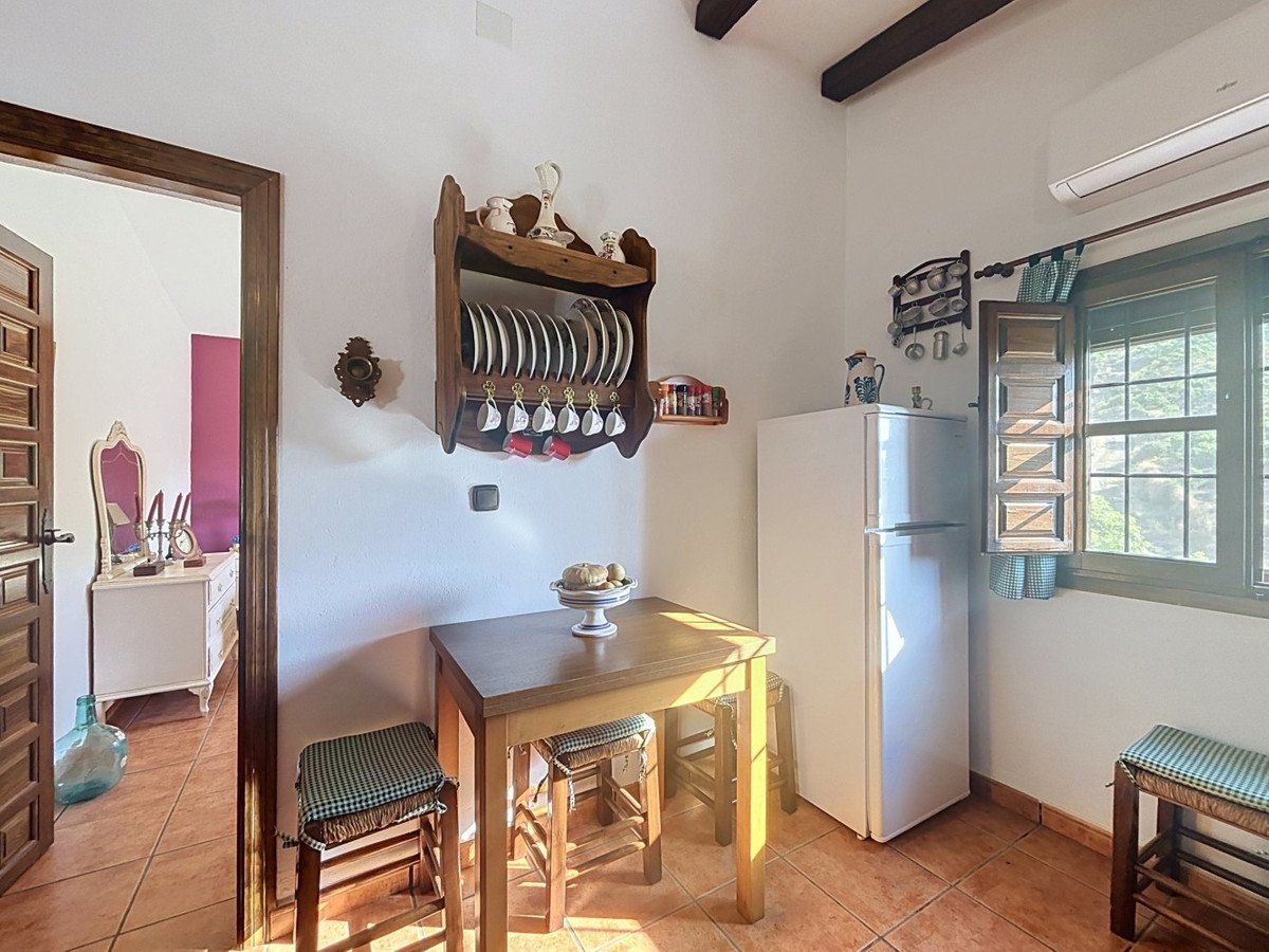 3 Bed Detached Villa in Vélez-Málaga