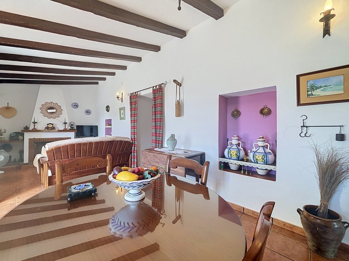 3 Bed Detached Villa in Vélez-Málaga