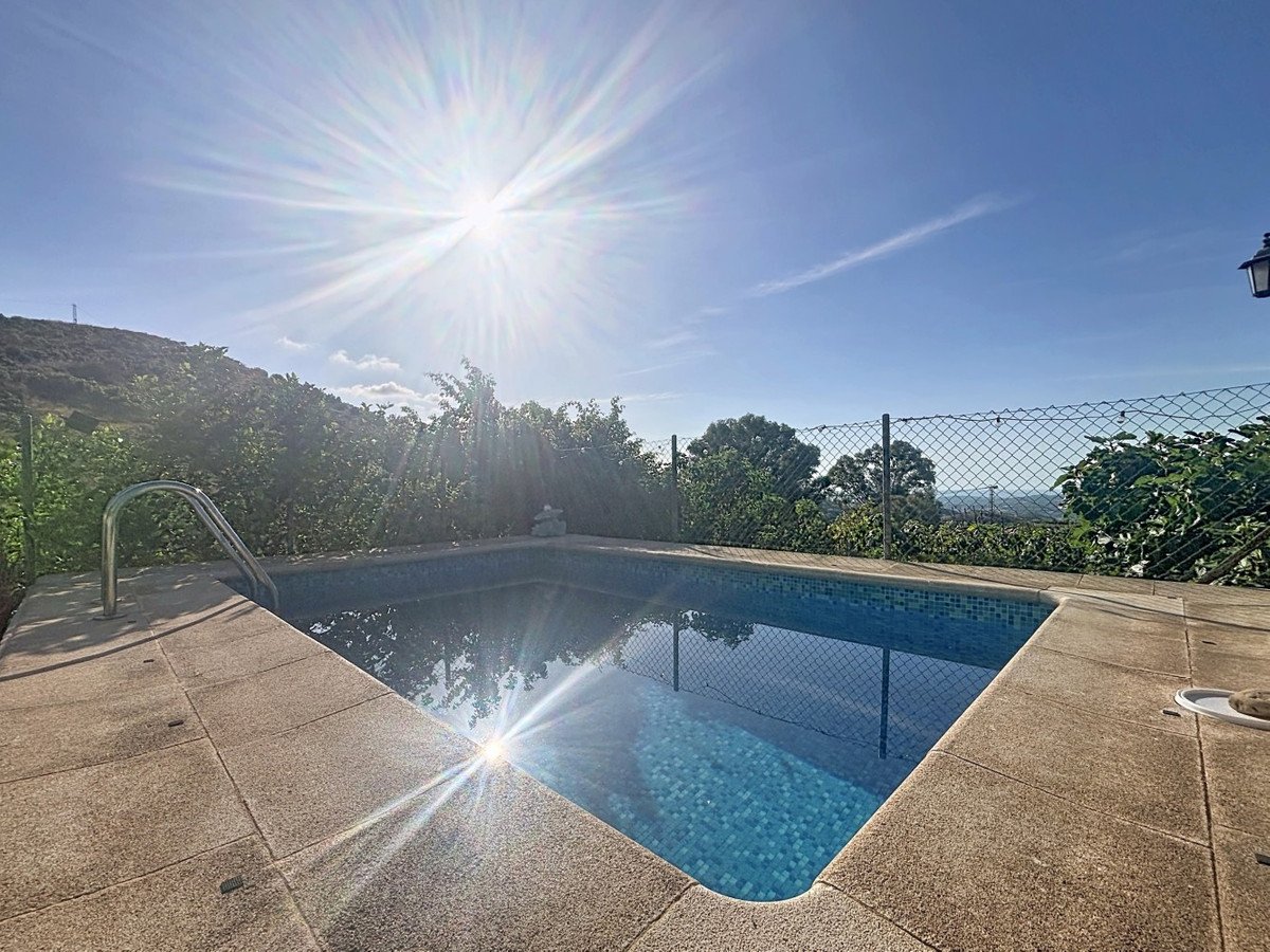 3 Bed Detached Villa in Vélez-Málaga
